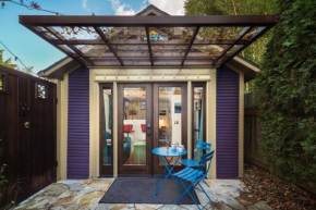 Secluded 2 Bdm Patio Villa Right By All The Action
